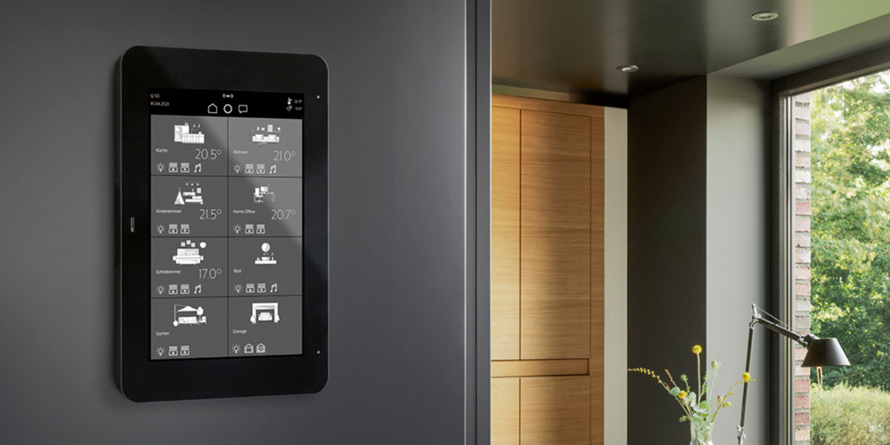 JUNG Smart Panel 8 bei Elektroinstallation Jens Heidrich in Zwönitz