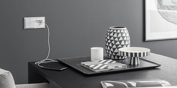 JUNG SCHUKO® Steckdosen mit USB-Anschlüssen bei Elektroinstallation Jens Heidrich in Zwönitz