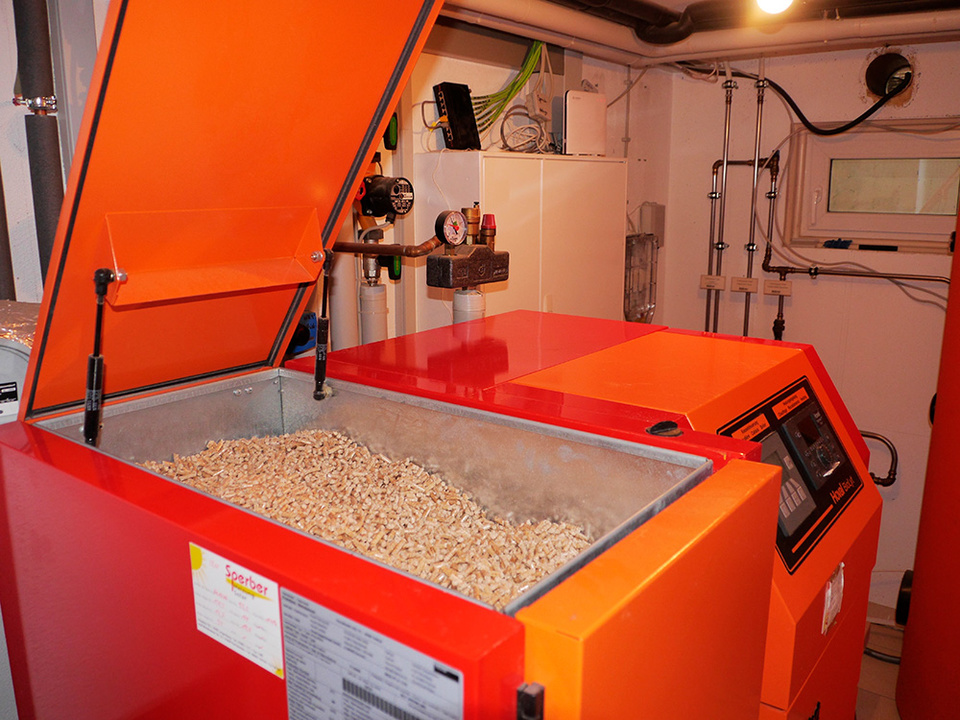 Palletheizung2 bei Elektroinstallation Jens Heidrich in Zwönitz